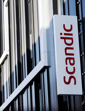 Scandic_Aarhus-_facade-_detail-_sign